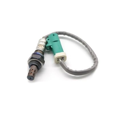 この自動酸素センサーYS4Z9G444AAでマツダのラムダセンサーを交換/修理