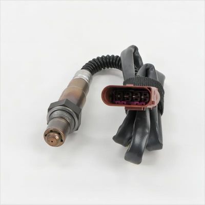100%テストされたCAYENNE 9PA 自動車用ラムダ酸素O2センサー ポルシェRMOS 95560613620